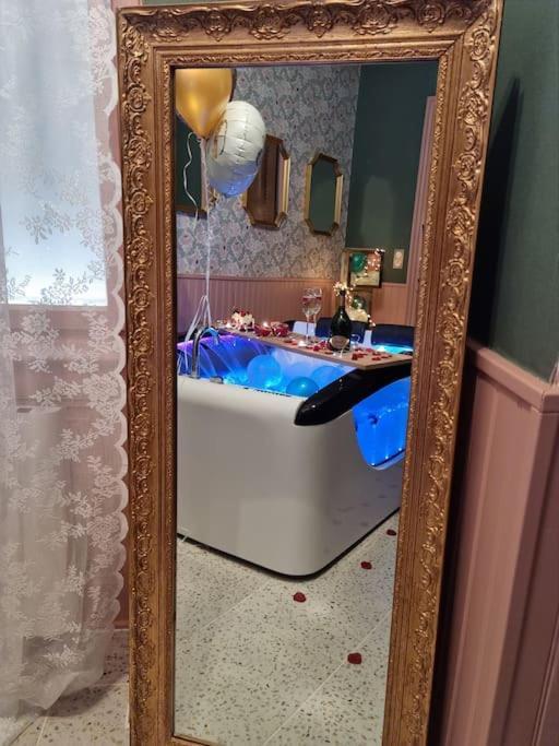 Royal Room Jacuzzi Haut De Gamme Centre Ville Mulhouse Exterior photo